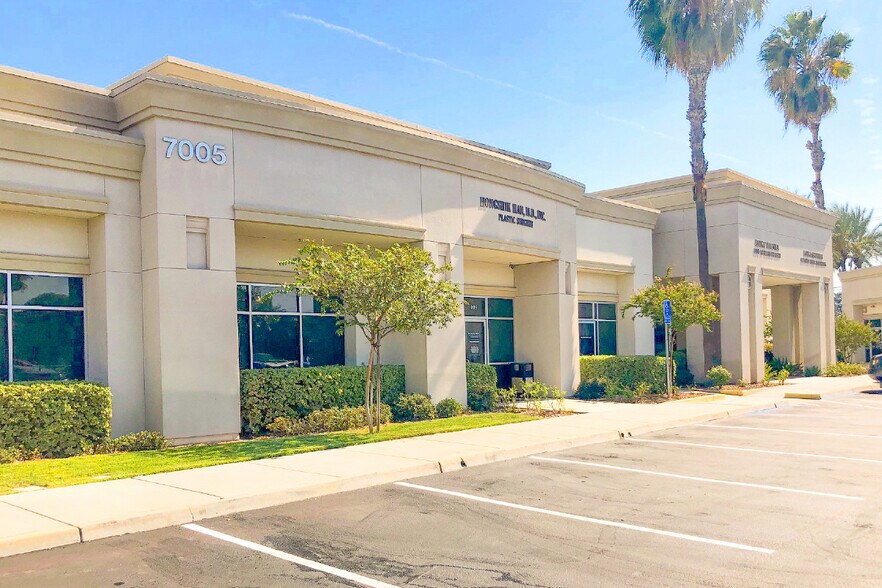 More Photos Of 7005 N Maple Ave, Fresno Medical For Lease