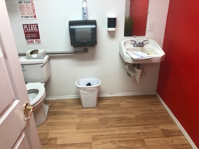 More Photos Of 116 Santa Fe Trl, Trinidad Storefront Retail Office For Sale