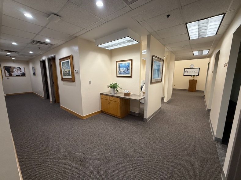 More Photos Of 1305 S Denver Ave, Tulsa Office For Sale
