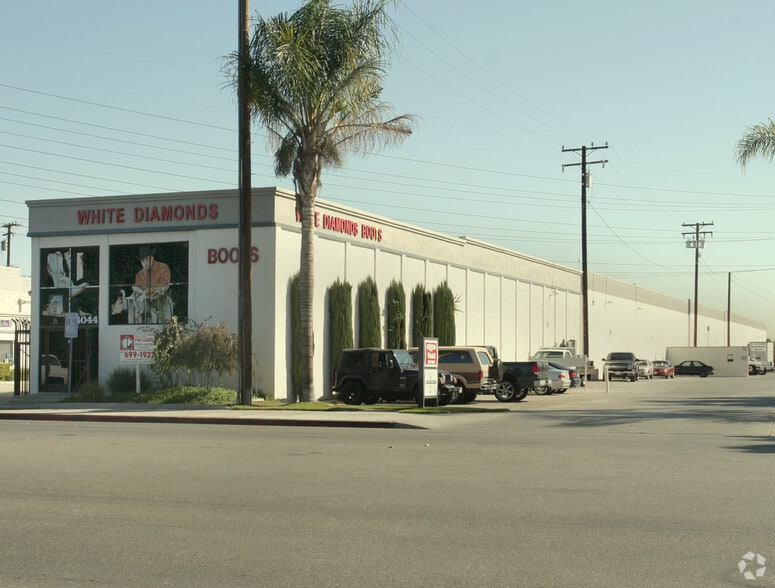 More Photos Of 14044 Garfield Ave, Paramount Manufacturing For Lease
