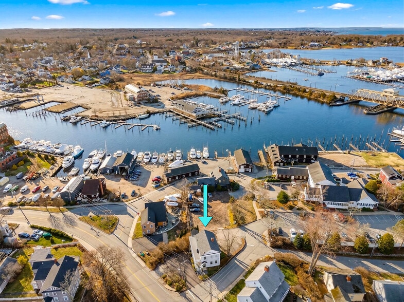 More Photos Of 3 Fort Rachel Pl, Mystic Office Residential For Lease