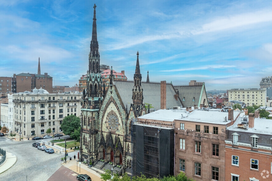 More Photos Of 2 E Mount Vernon Pl, Baltimore Religious Facility For Sale
