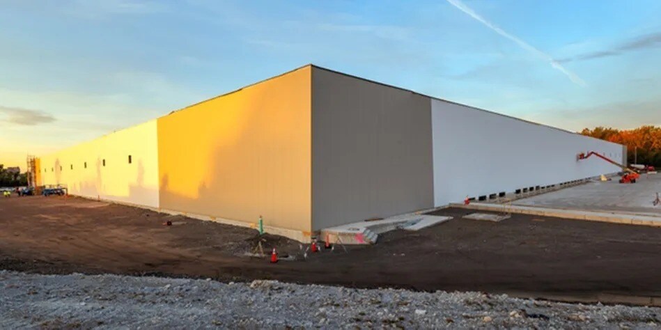 More Photos Of 24 Marble St, Hammond Warehouse For Lease