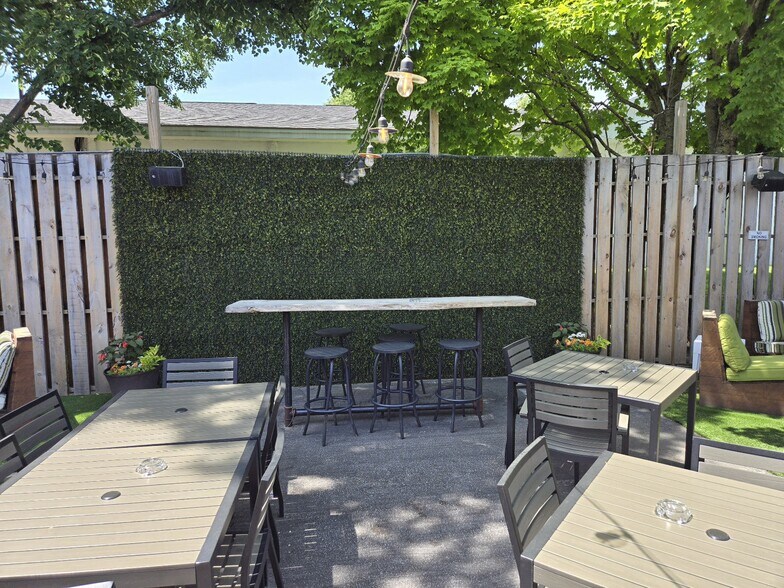 More Photos Of 4570 Main St, Manchester Center General Retail For Sale