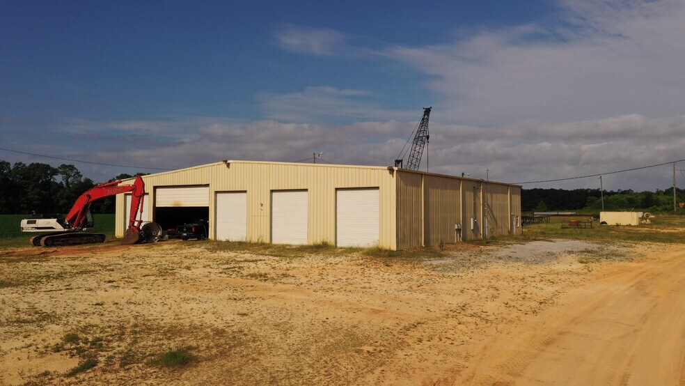 More Photos Of 1808 S Main St, Atmore Truck Terminal For Sale
