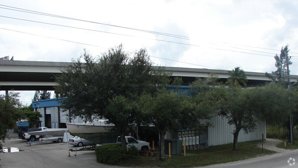 More Photos Of 3100 W State Road 84, Fort Lauderdale Marina For Lease