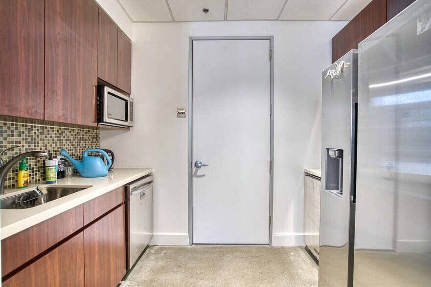 More Photos Of 3601 Arapahoe Ave, Boulder Office For Sale