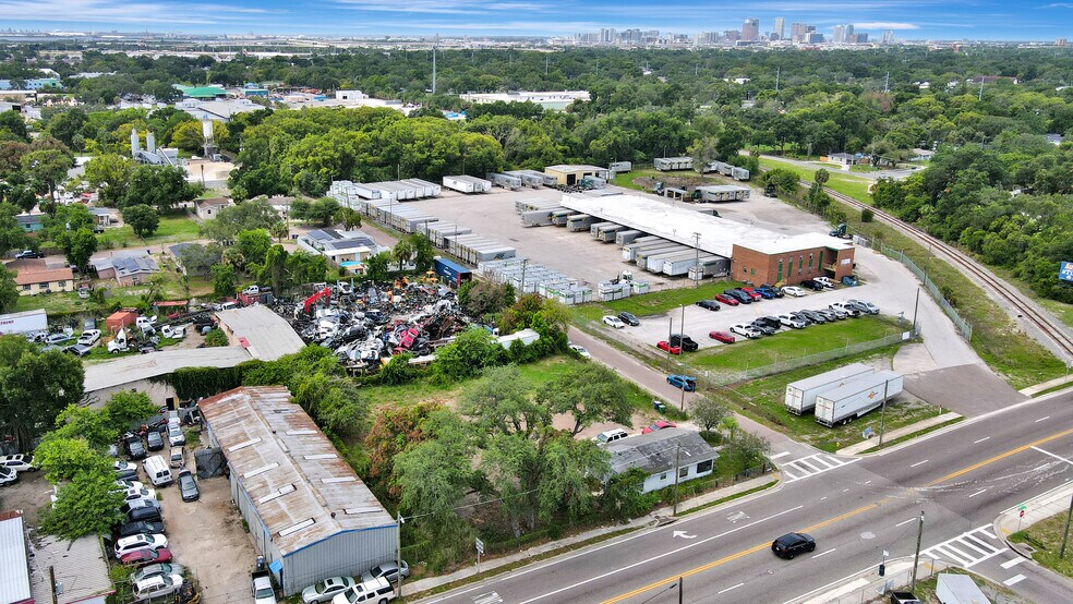 More Photos Of 3909 N 38th St, Tampa Land For Lease