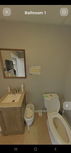 More Photos Of 9966 Samuel Rd, Carterville Self Storage For Sale