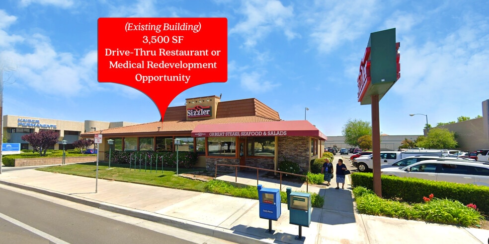 More Photos Of 44430 20th St W, Lancaster Restaurant For Lease