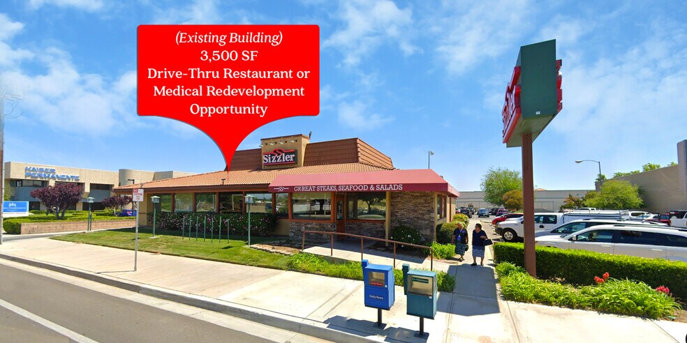 More Photos Of 44430 20th St W, Lancaster Restaurant For Lease