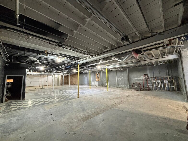 More Photos Of 162 O'Connell St, Providence Warehouse For Lease