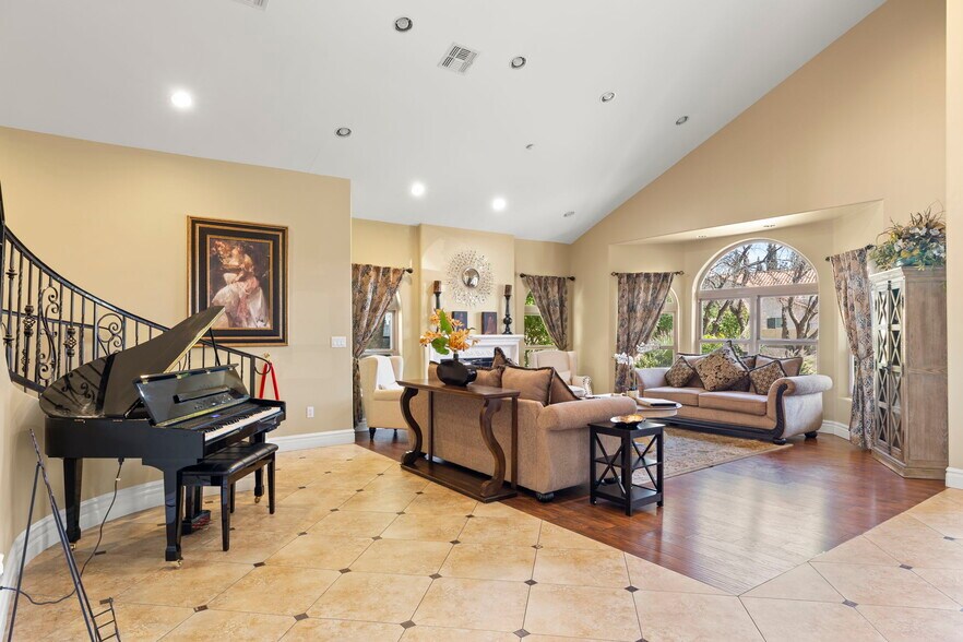 More Photos Of 10448 N 106th Pl, Scottsdale Assisted Living For Sale