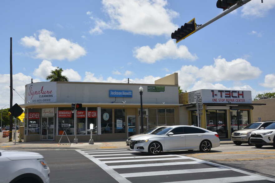 More Photos Of 8200-8224 Biscayne Blvd, Miami Storefront For Lease