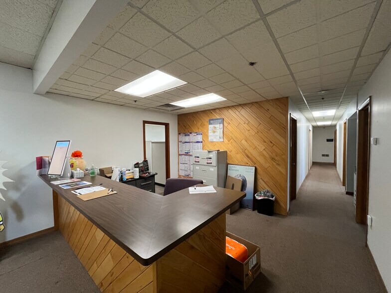 More Photos Of 333 W Union St, Allentown Flex For Lease