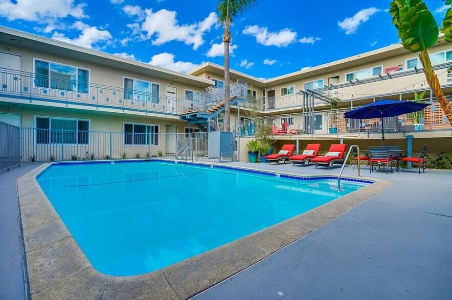 More Photos Of 621 E 99th St, Inglewood Apartments For Sale