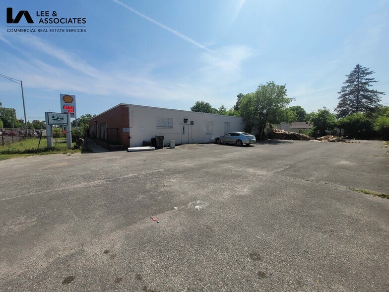 More Photos Of 3420 N Emerson Ave, Indianapolis Medical For Sale