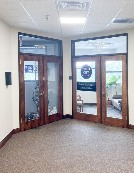 More Photos Of 400 N High St, Muncie Office For Sale