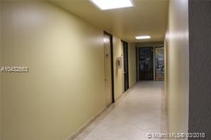 More Photos Of 8370 W Flagler St, Miami Medical For Lease