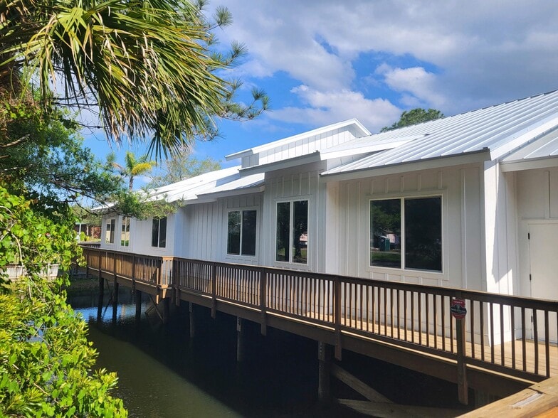 More Photos Of 9080 Baymeadows Park Dr, Jacksonville Medical For Sale