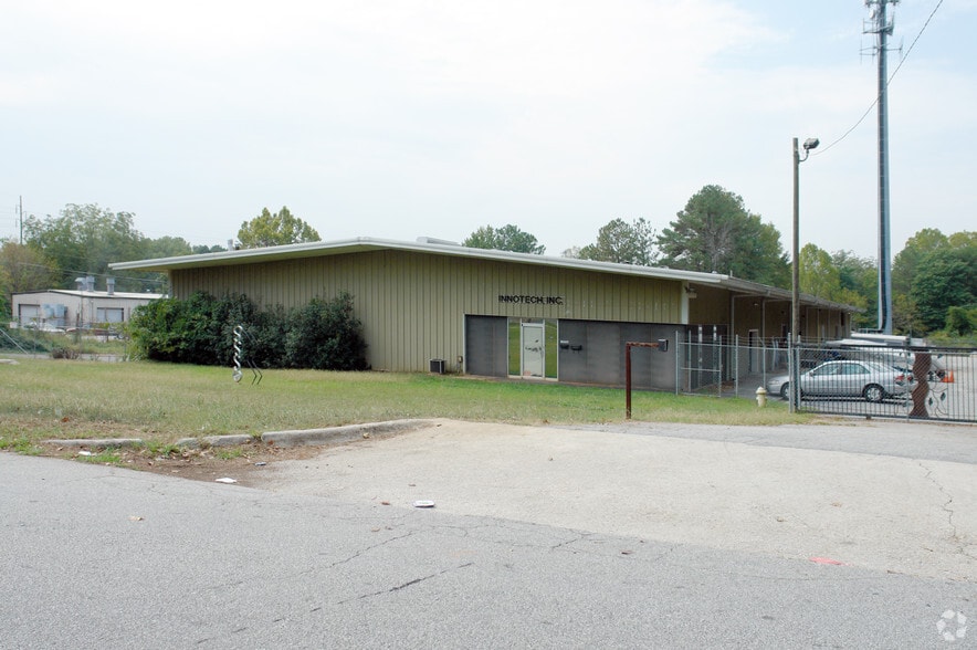 More Photos Of 1775 Columbia Pl, Decatur Warehouse For Lease