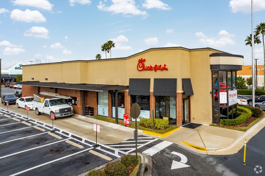 More Photos Of 4786 S Kirkman Rd, Orlando Unknown For Lease