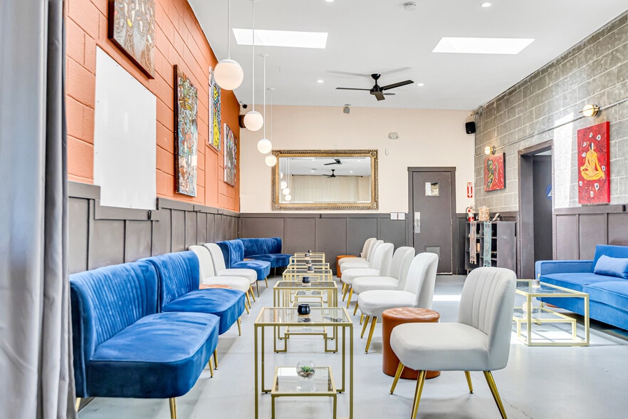 More Photos Of 1011 Del Paso Blvd, Sacramento Restaurant For Sale