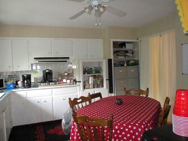 More Photos Of 7217 Sashabaw Rd, Clarkston Office Residential For Sale