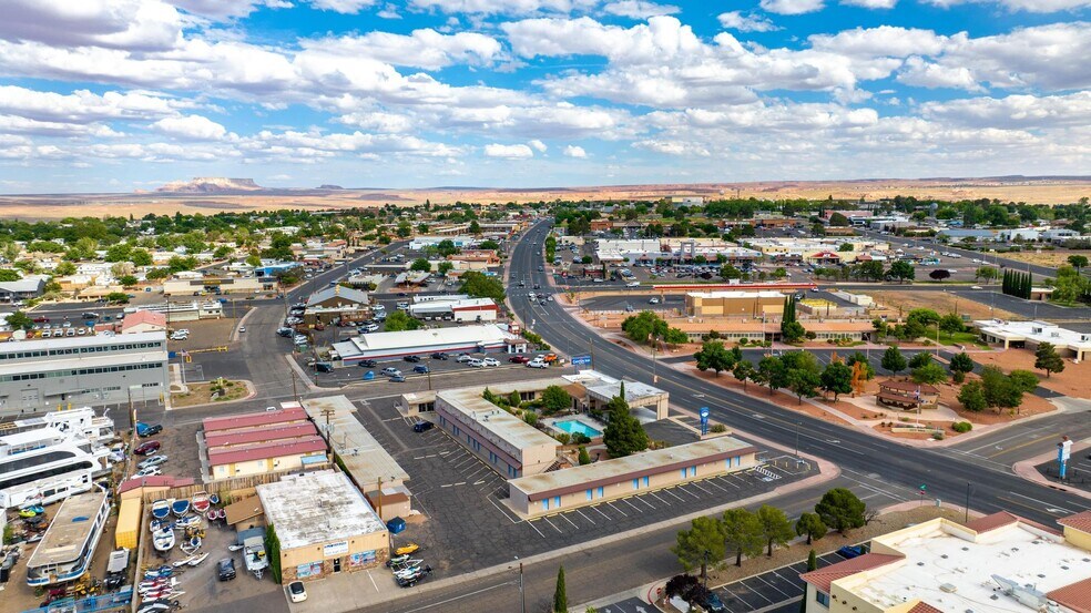 More Photos Of 150 N Lake Powell Blvd, Page Hotel For Sale