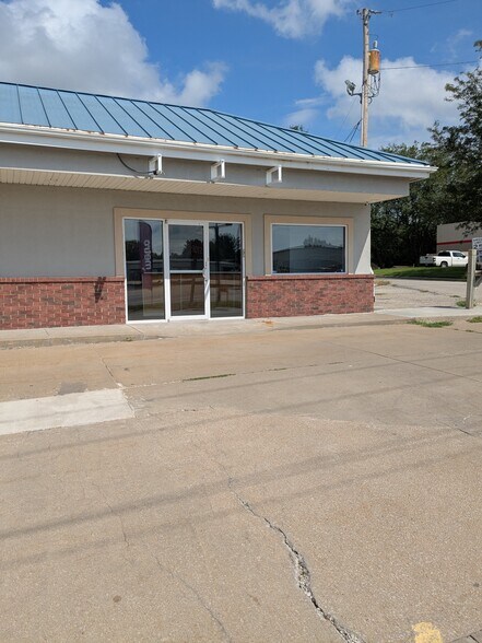 More Photos Of 701 S Belt Hwy, Saint Joseph Storefront Retail Office For Lease