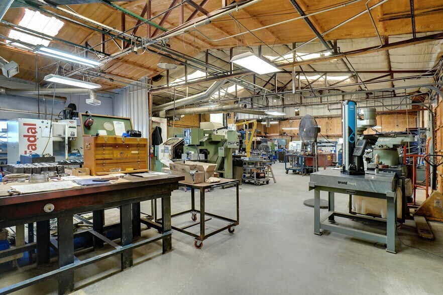 More Photos Of 396 Goshen Rd, Springtown Service Station For Sale