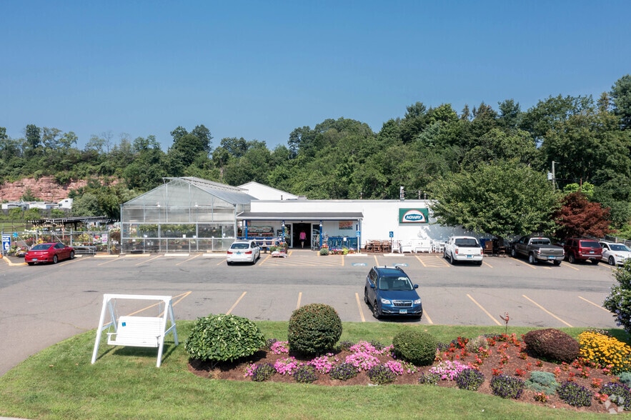 Primary Photo Of 66 State St, North Haven Garden Center For Sale