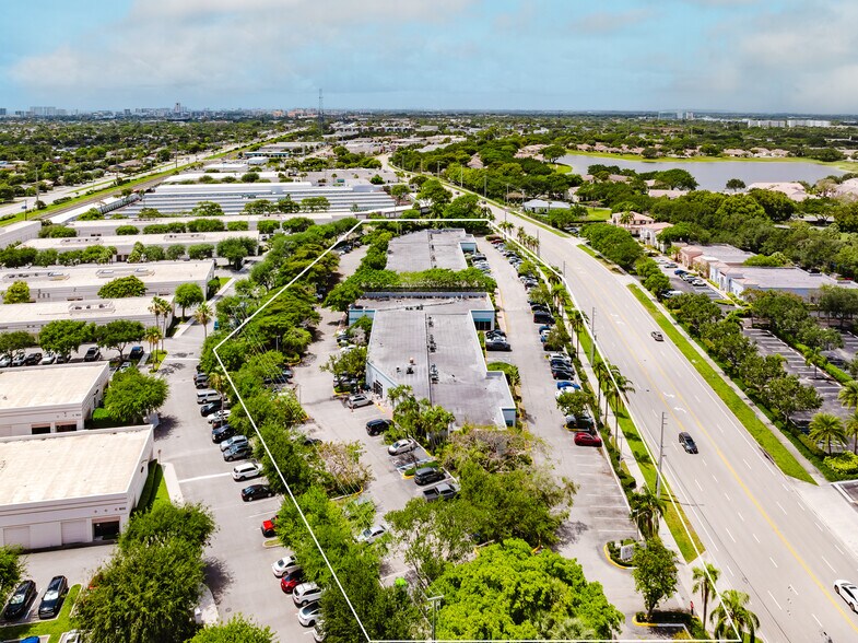 More Photos Of 3350 NW 2nd Ave, Boca Raton Flex For Lease