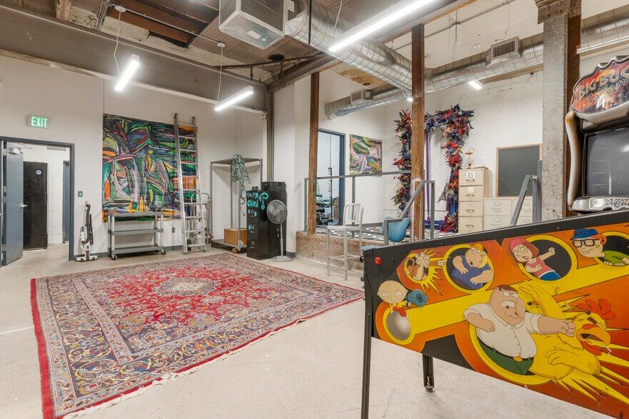 More Photos Of 621 S Kenosha Ave, Tulsa Auto Repair For Sale