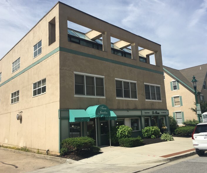 More Photos Of 100 E Pennsylvania Ave, Towson General Retail For Lease
