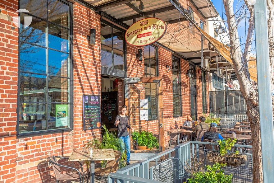 More Photos Of 1409 R St, Sacramento Storefront Retail Residential For Sale