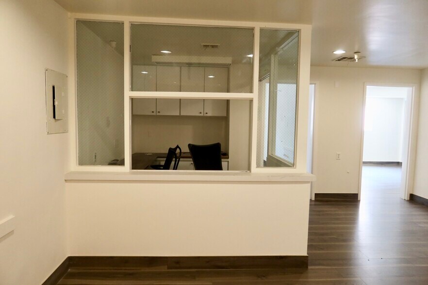 More Photos Of 5860-5862 Avalon Blvd, Los Angeles Medical For Lease