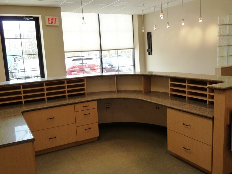 More Photos Of 19806 S Wolf Rd, Mokena Apartments For Lease