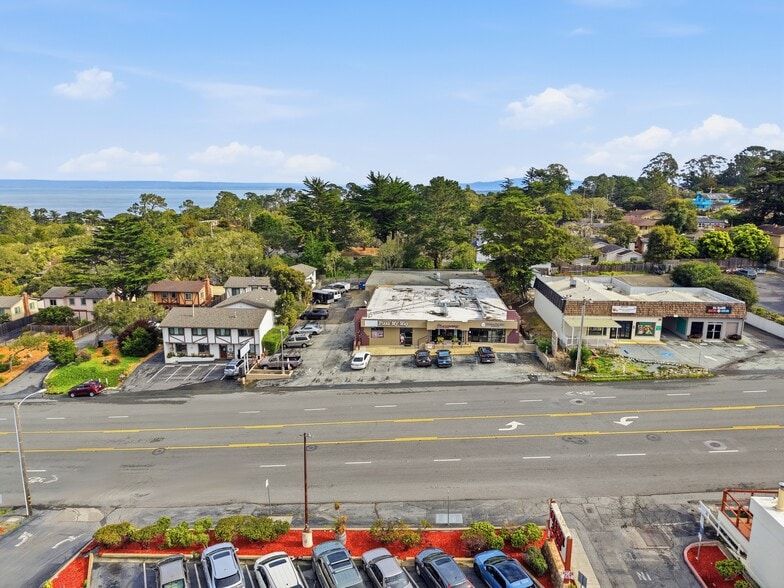 More Photos Of 1157 Forest Ave, Pacific Grove Freestanding For Sale
