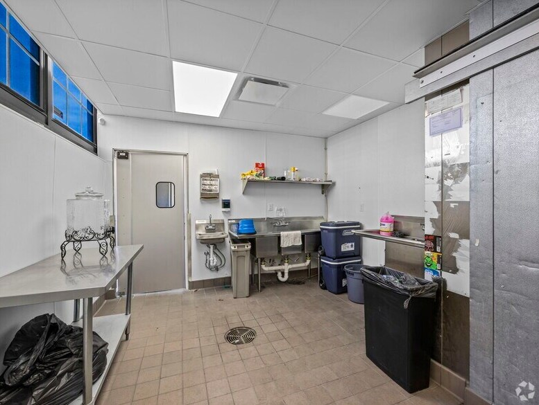 More Photos Of 132 10th St, Saint Paul Apartments For Sale