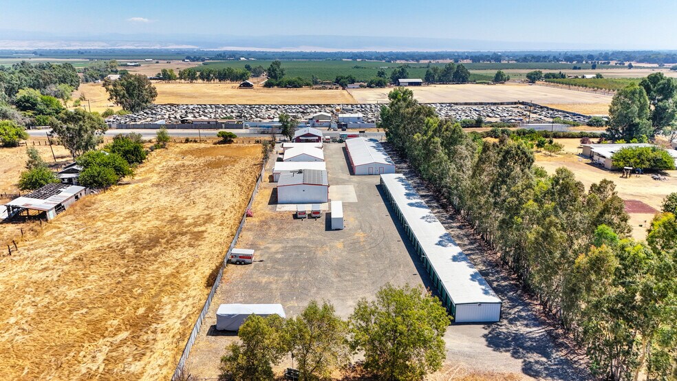 More Photos Of 7965 State Highway 99W, Gerber Self Storage For Sale