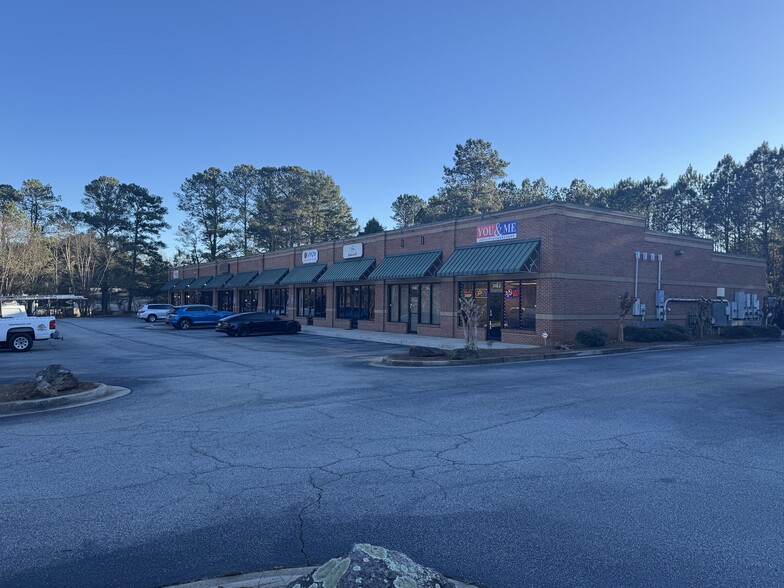 More Photos Of 116 Tyrone Palmetto Rd, Tyrone General Retail For Sale