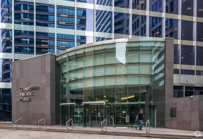 More Photos Of 120 S 6th St, Minneapolis Coworking Space