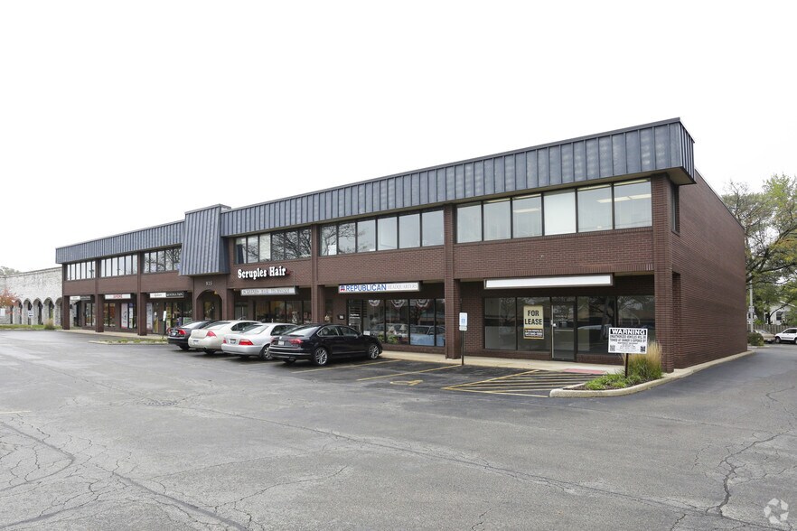 More Photos Of 805-815 E Rand Rd, Arlington Heights Unknown For Lease