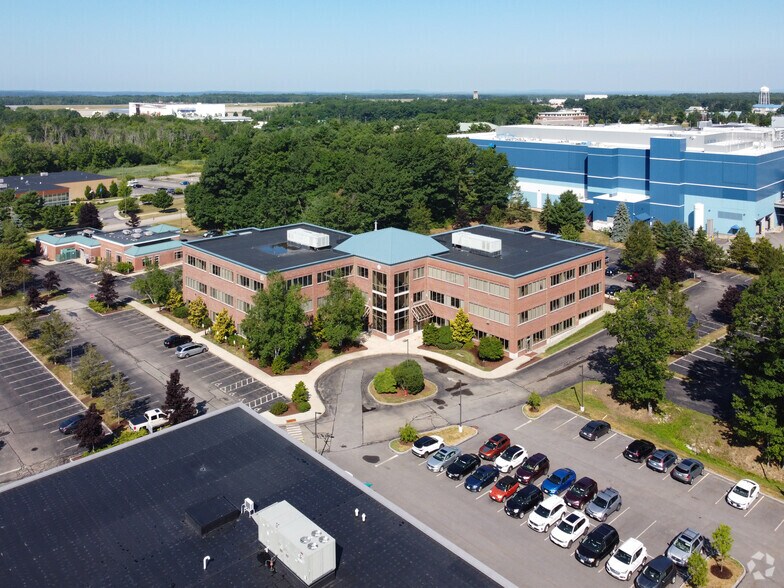 More Photos Of 15 Rye St, Portsmouth Office For Lease