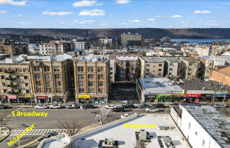 Primary Photo Of 371 S Broadway, Yonkers Storefront For Lease