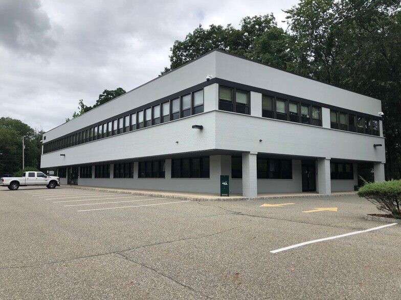 More Photos Of 760 Rt 10, Whippany Office For Lease
