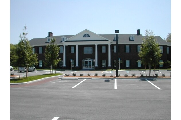 More Photos Of 2461 W SR 426, Oviedo Loft Creative Space For Lease