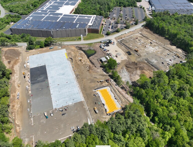 More Photos Of 38 United Dr, West Bridgewater Warehouse For Lease