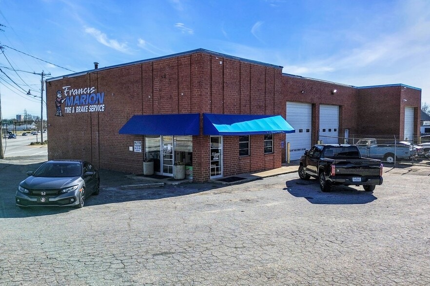 Primary Photo Of 1201 Poinsett Hwy, Greenville Auto Repair For Sale